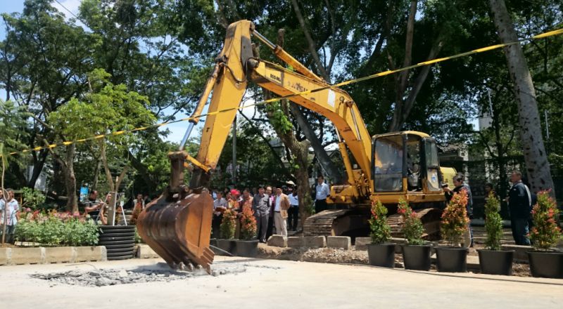 Ridwan Kamil Bongkar Lahan Parkir di Mal PVJ